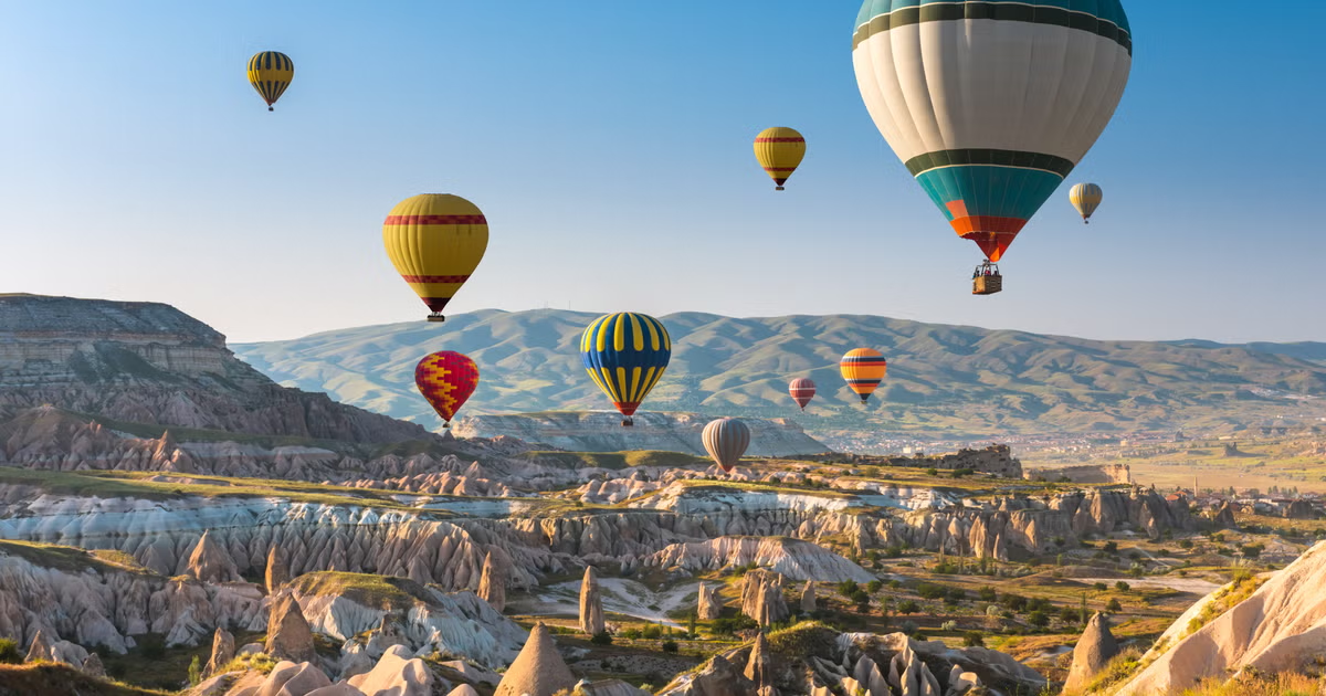 Amazing adventure ideas featuring outdoor activities, hiking, camping, and exciting travel experiences for adventure lovers.